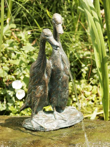 laufenten-bronze Laufenten-Wasserspeier (Artikel Nr. 88777)