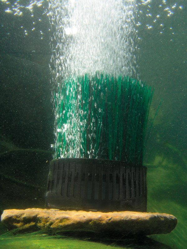 OASE OxyTex 1000 CWS im Wasser