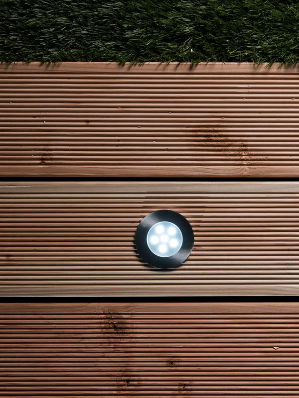 Eingebaute Leuchte Brevus aus der Vogelperspektive