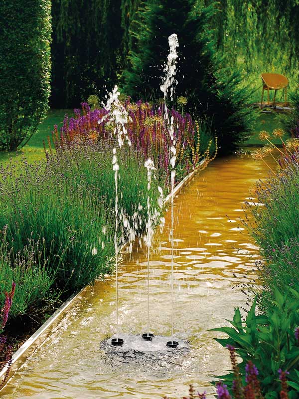 Wasserspiel Water Trio im Garten